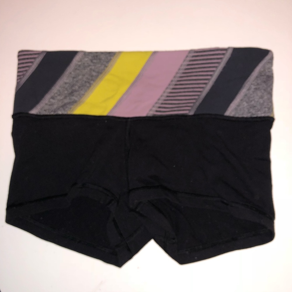 Lululemon spandex shorts
